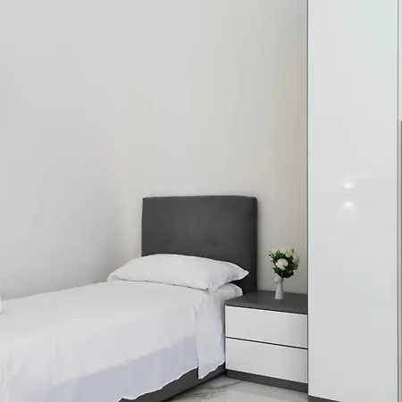 Irooms Foria 215 4*