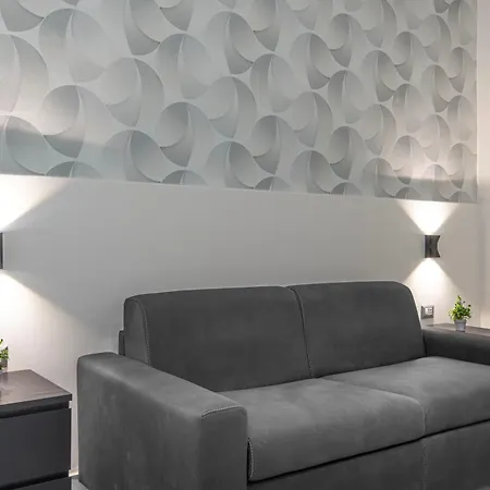 Irooms Foria 215 4* Neapel