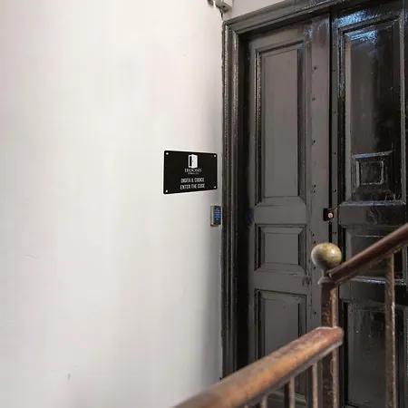 Irooms Foria 215 Konukevi Napoli