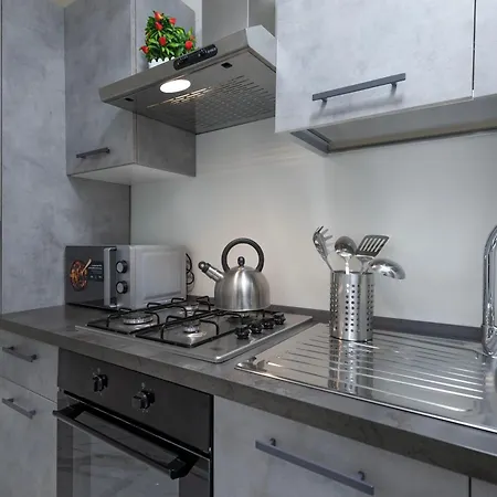 Irooms Foria 215 Konukevi Napoli