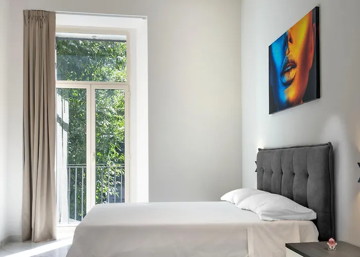 Irooms Foria 215 4* Neapol