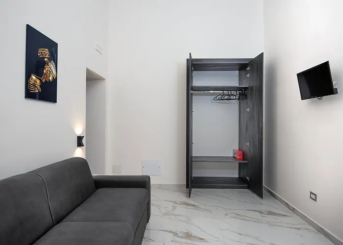 Irooms Foria 215 4* Neapol