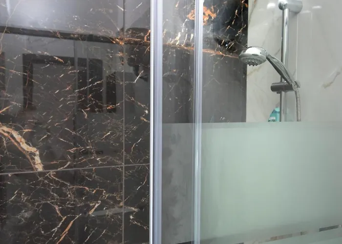 Irooms Foria 215 Penzion